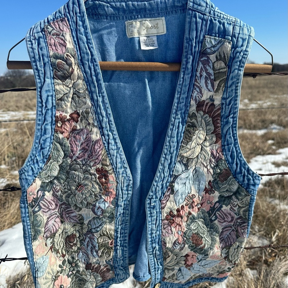 Vintage 90s Quilted Denim Floral Vest